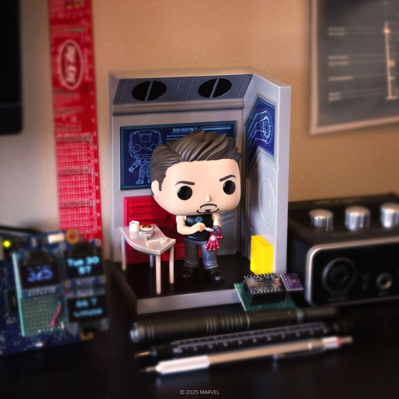 Marvel - Figurine Pop! Nooks Tony Stark dans son Atelier
