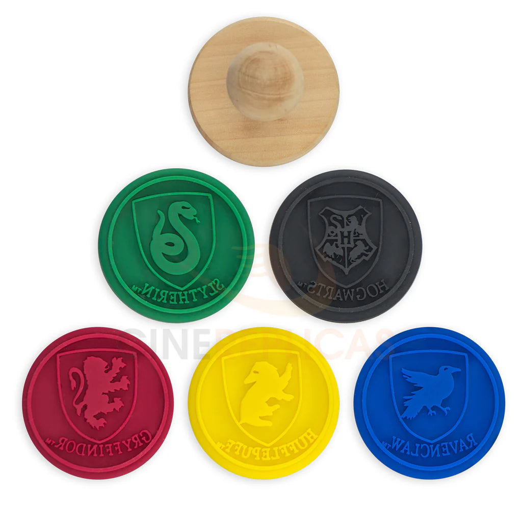 Lot de 5 Moules Biscuits Harry Potter - Blason de Poudlard en silicone Moules