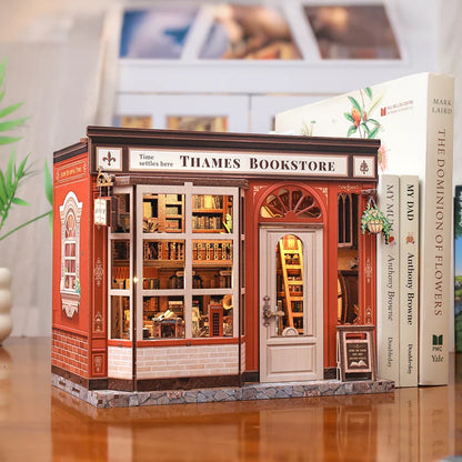 Maison Miniature Librairie Thames DIY - 343 pièces et éclairage LED